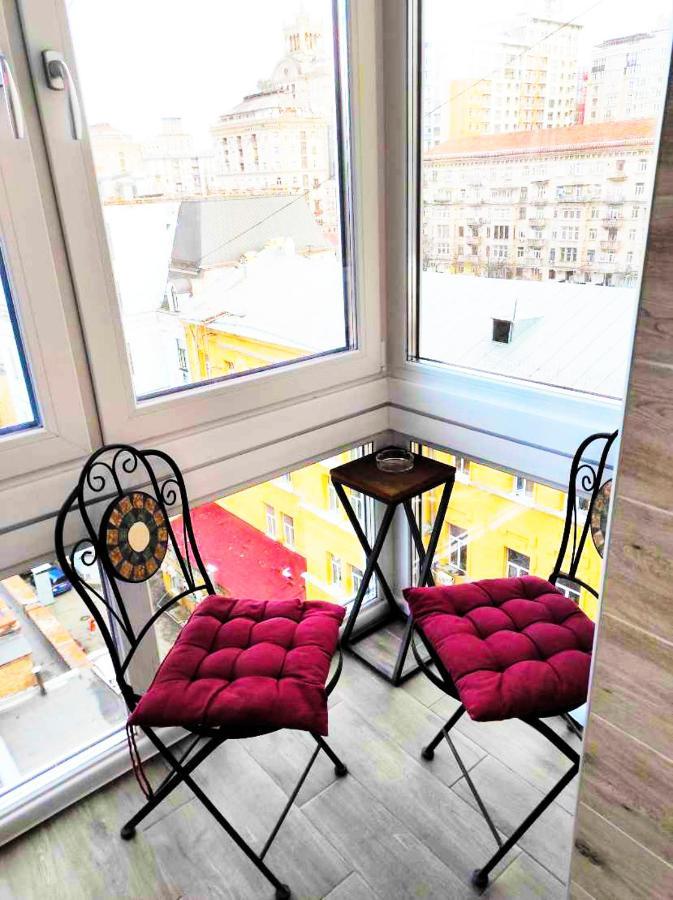 Sauna, Big Jacuzzi , Khreshchatyk Apartments Киев Екстериор снимка
