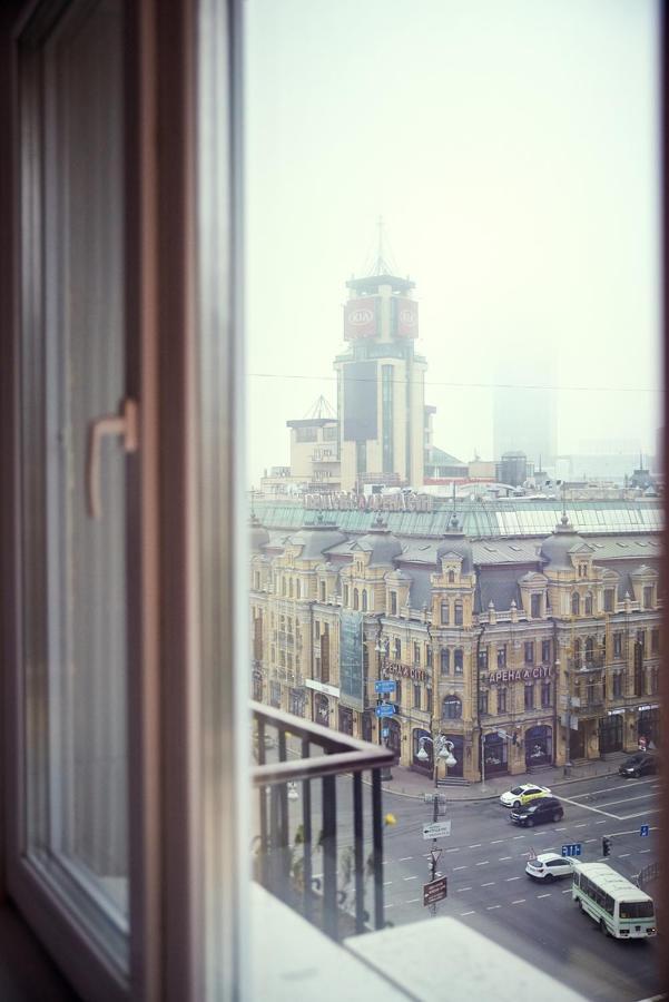 Sauna, Big Jacuzzi , Khreshchatyk Apartments Киев Екстериор снимка