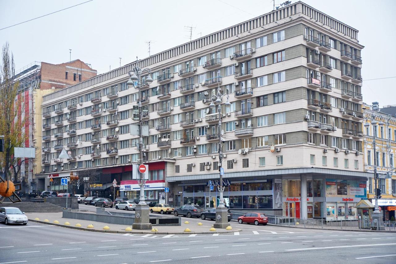 Sauna, Big Jacuzzi , Khreshchatyk Apartments Киев Екстериор снимка
