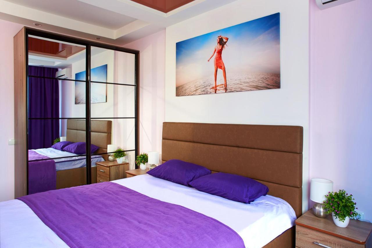 Sauna, Big Jacuzzi , Khreshchatyk Apartments Киев Екстериор снимка